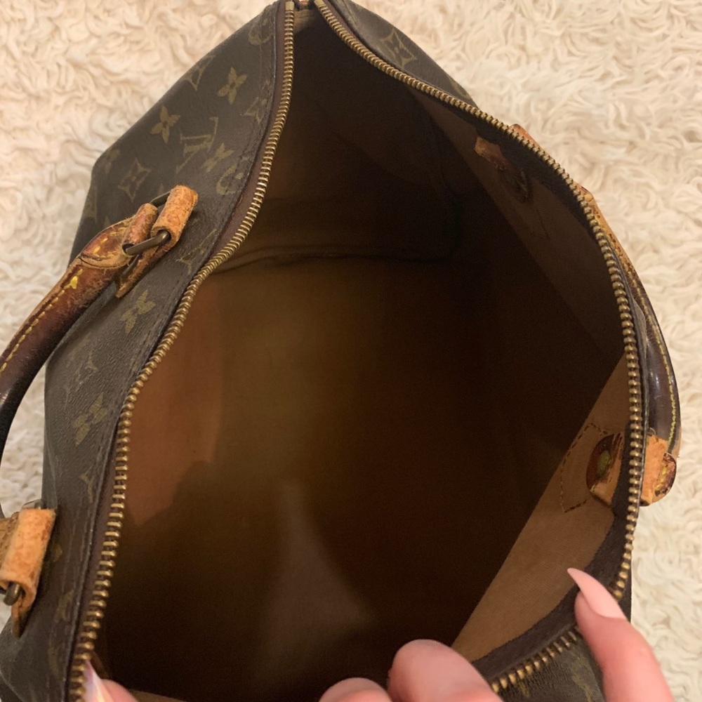 LOUIS VUITTON Speedy 35 Classic Bag— Vinta… - Picture 14 of 16
